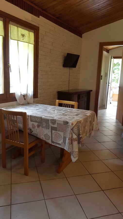 Crotto Caraco Appartamenti Bungalow Chalet بورليتسا المظهر الخارجي الصورة